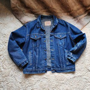 Vintage 90's Blanket Lined Levis Strauss Trucker Jacket 46L